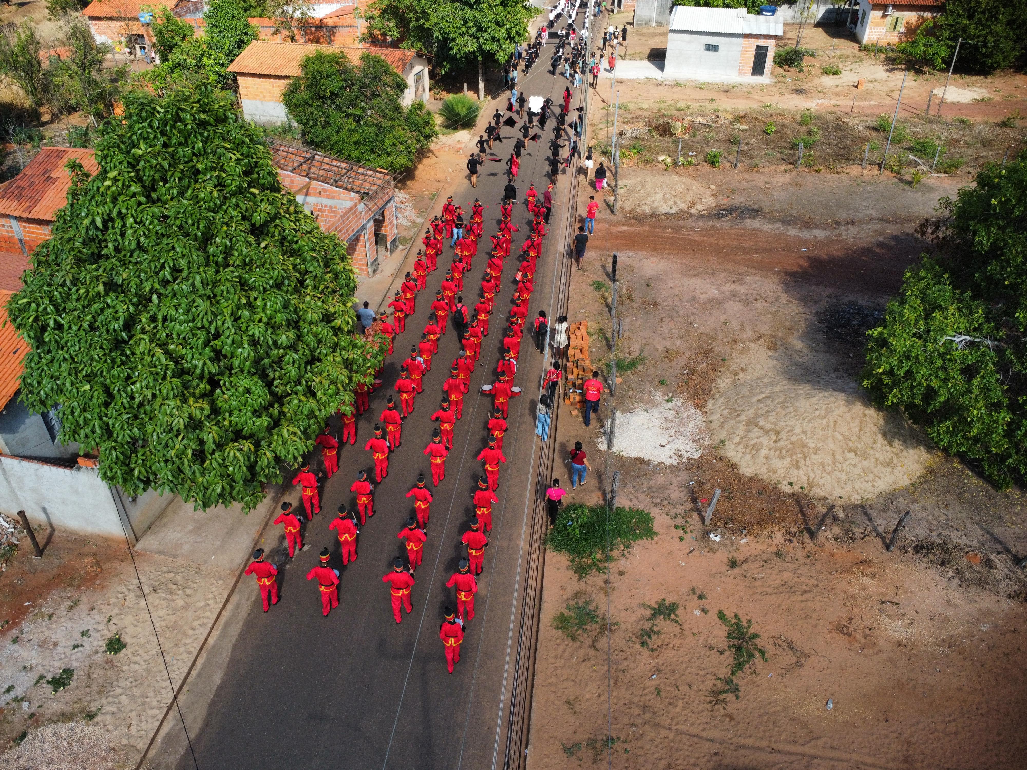 Desfile de 7 de Setembro encerra Semana da Pátria com grande participação popular
