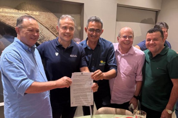 Projeto de duplicação e urbanização da BR-010, na sede e no Distrito Bananal, entregue ao Minis...